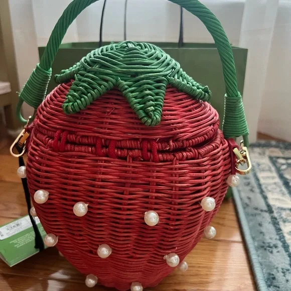 Kate Spade x Target Strawberry bag - Picture 3 of 4
